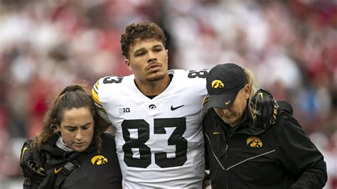 Iowa loses leading receiver Erick All for the season because of major knee injury